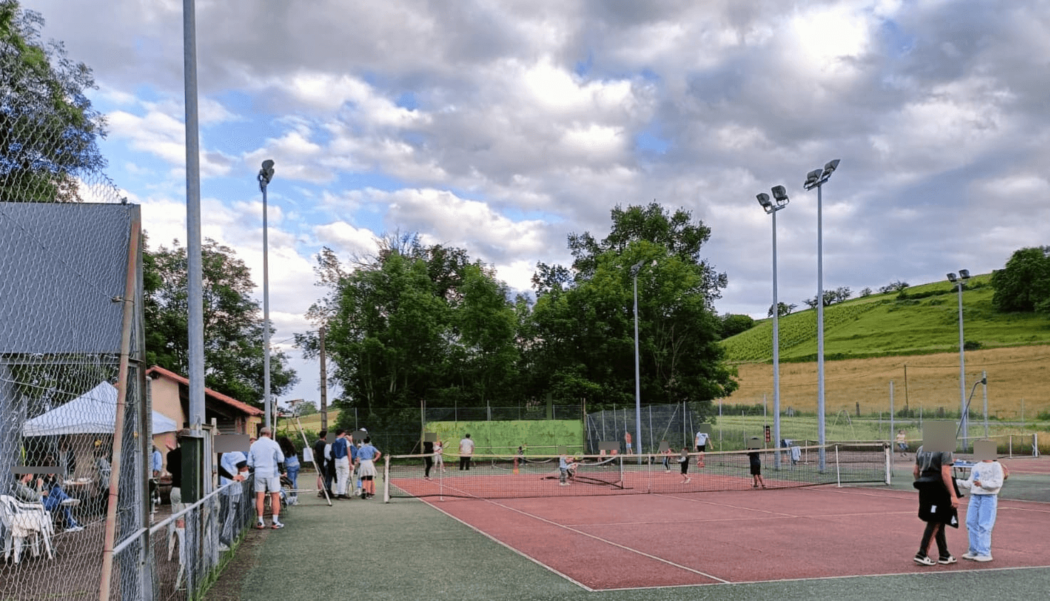 Les courts du Tennis Club Véranais